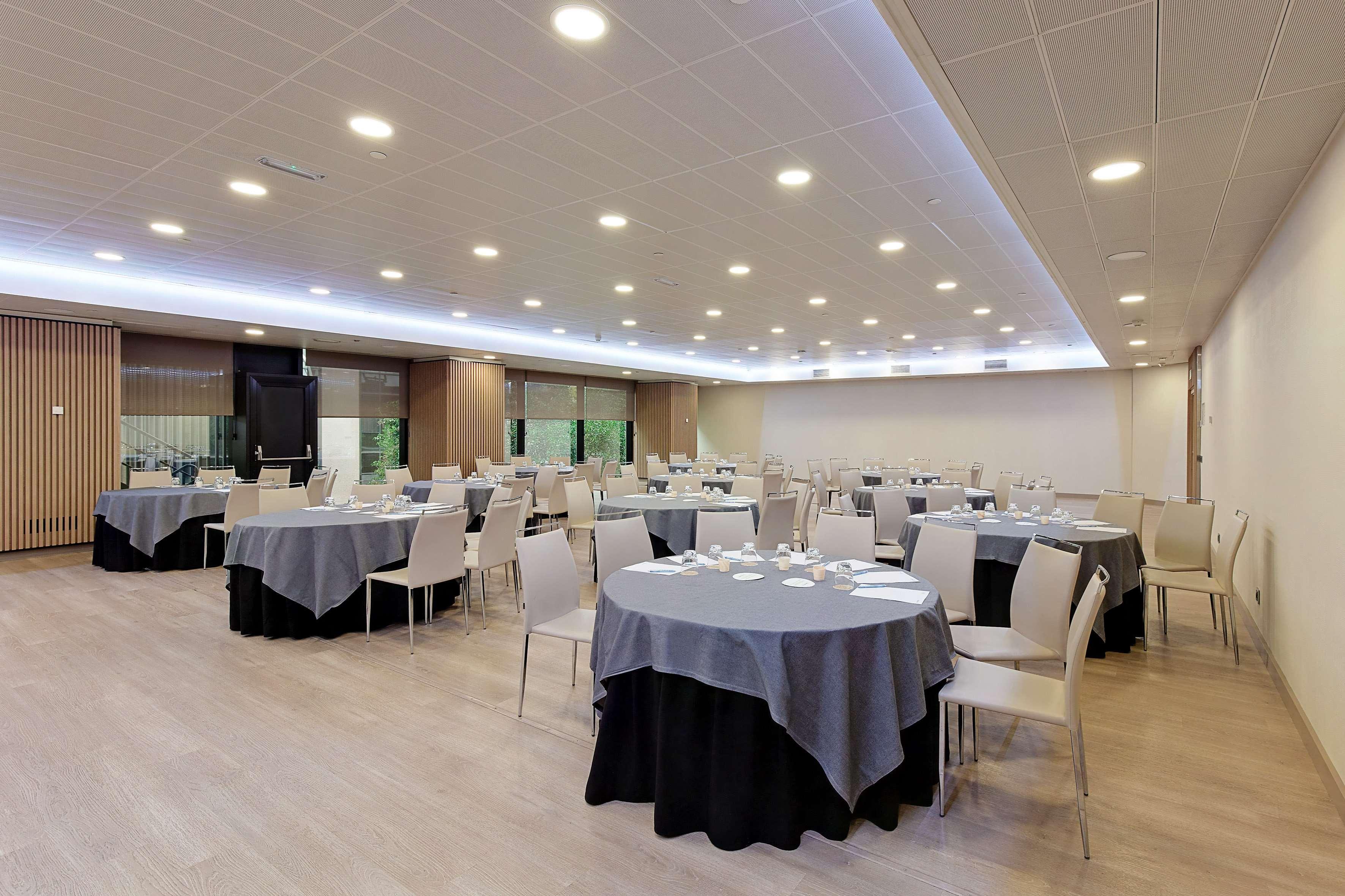 Melia Avenida De America Madrid Exterior photo