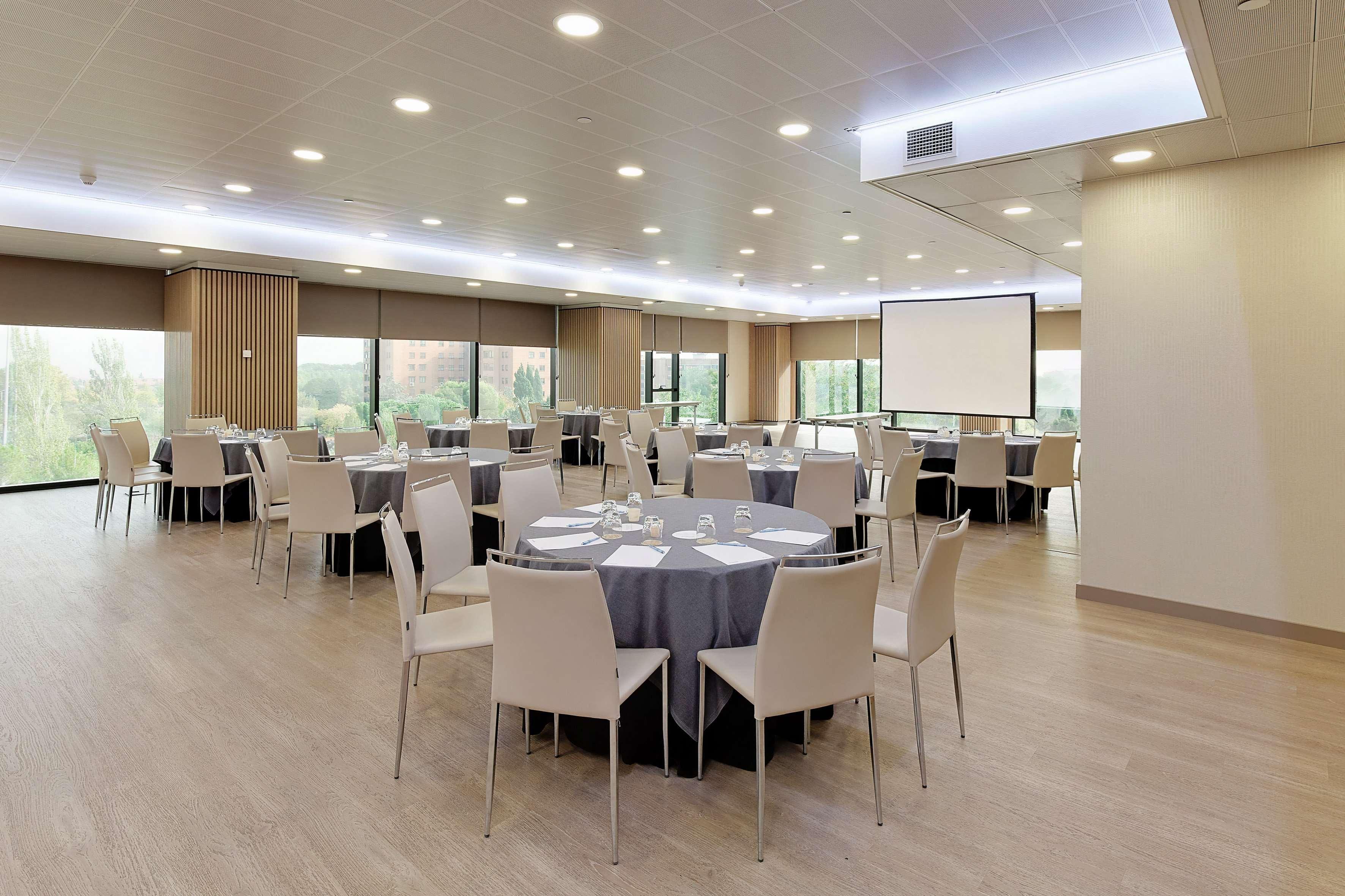 Melia Avenida De America Madrid Exterior photo